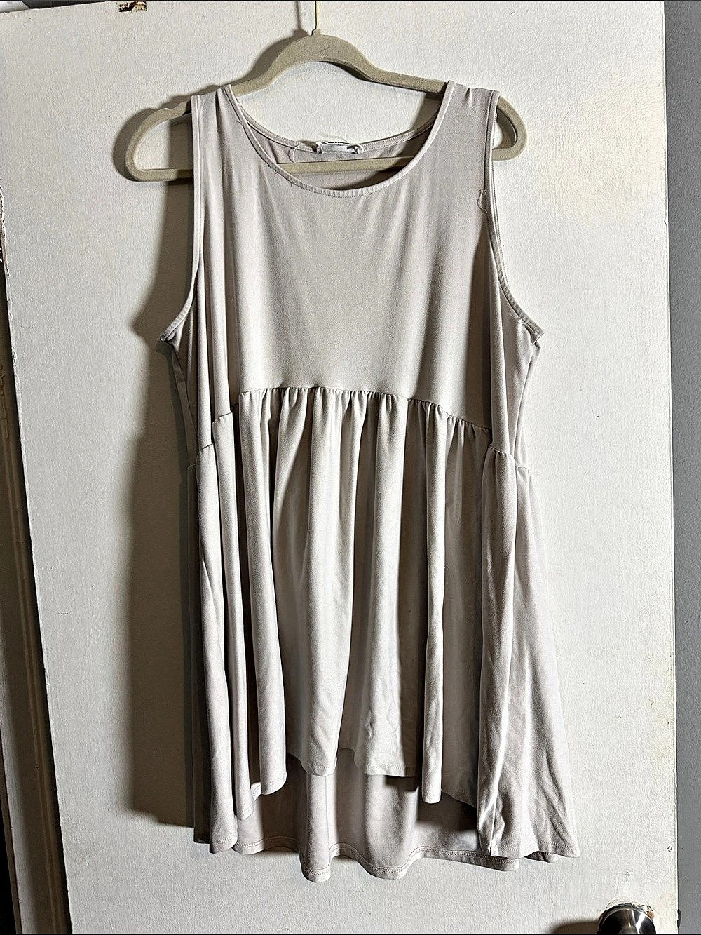 Zenana Sleeveless Gathered Mini Dress in White XL Like New
